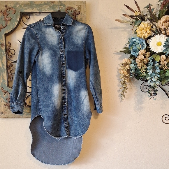 Thrill Blue Denim Long Sleeve Dress. NWOT Excellent Condition Size Medium - Picture 10 of 15